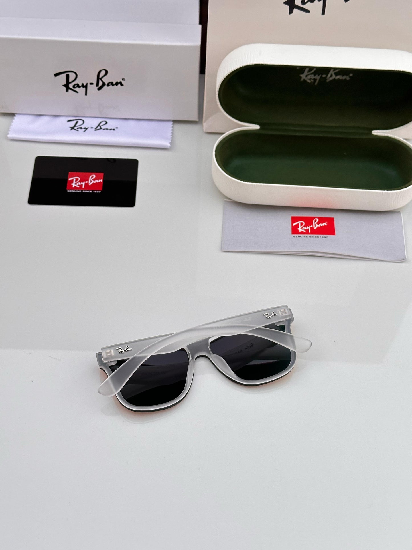 RB sunglasses Red Prizm CLEAR