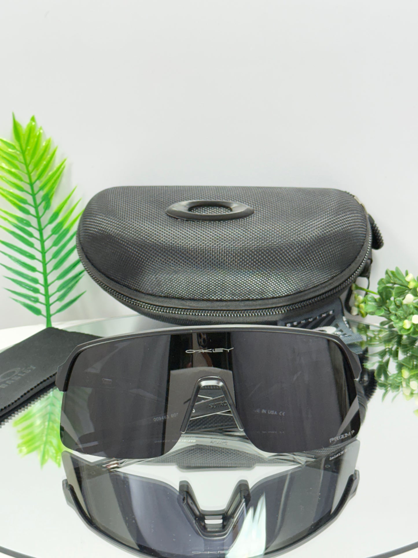Oakley SURTO Lite Sports ( Black & Black )