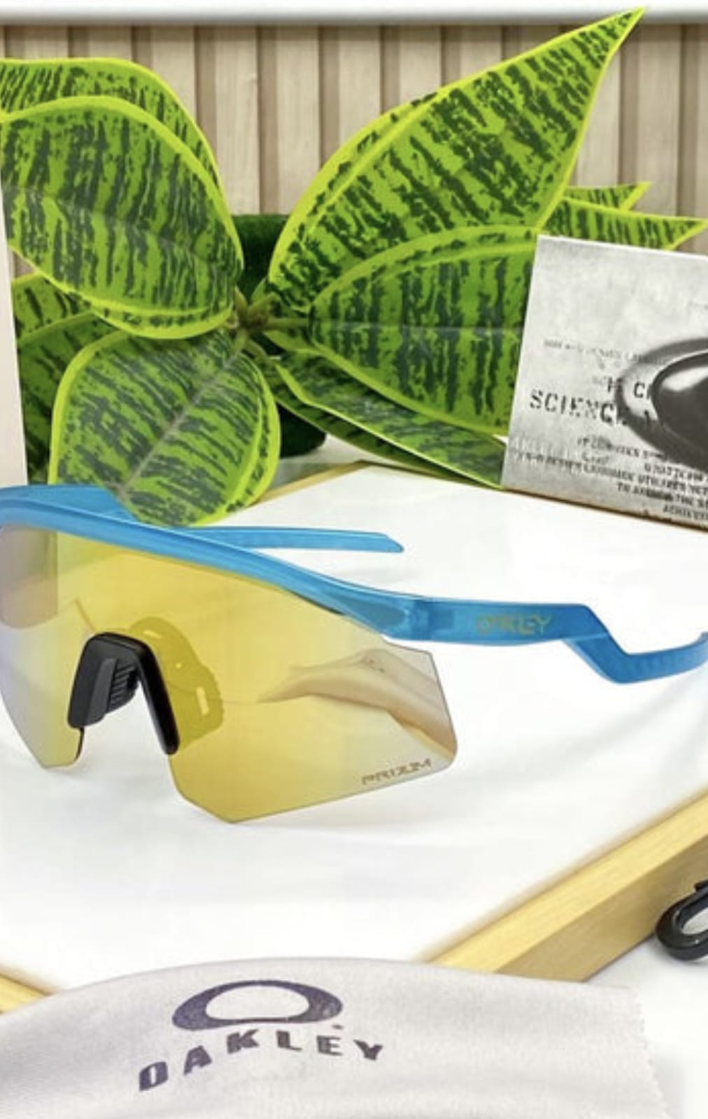Oakley Hydra Sports ( Gold Prizm & Blue Clear ) 🕶️