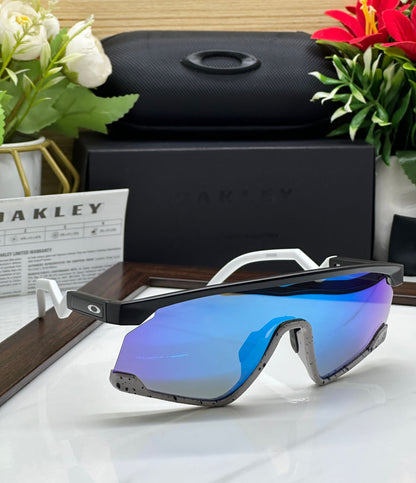 Oakley Bxtr Sports (Blue & Black) 🕶️