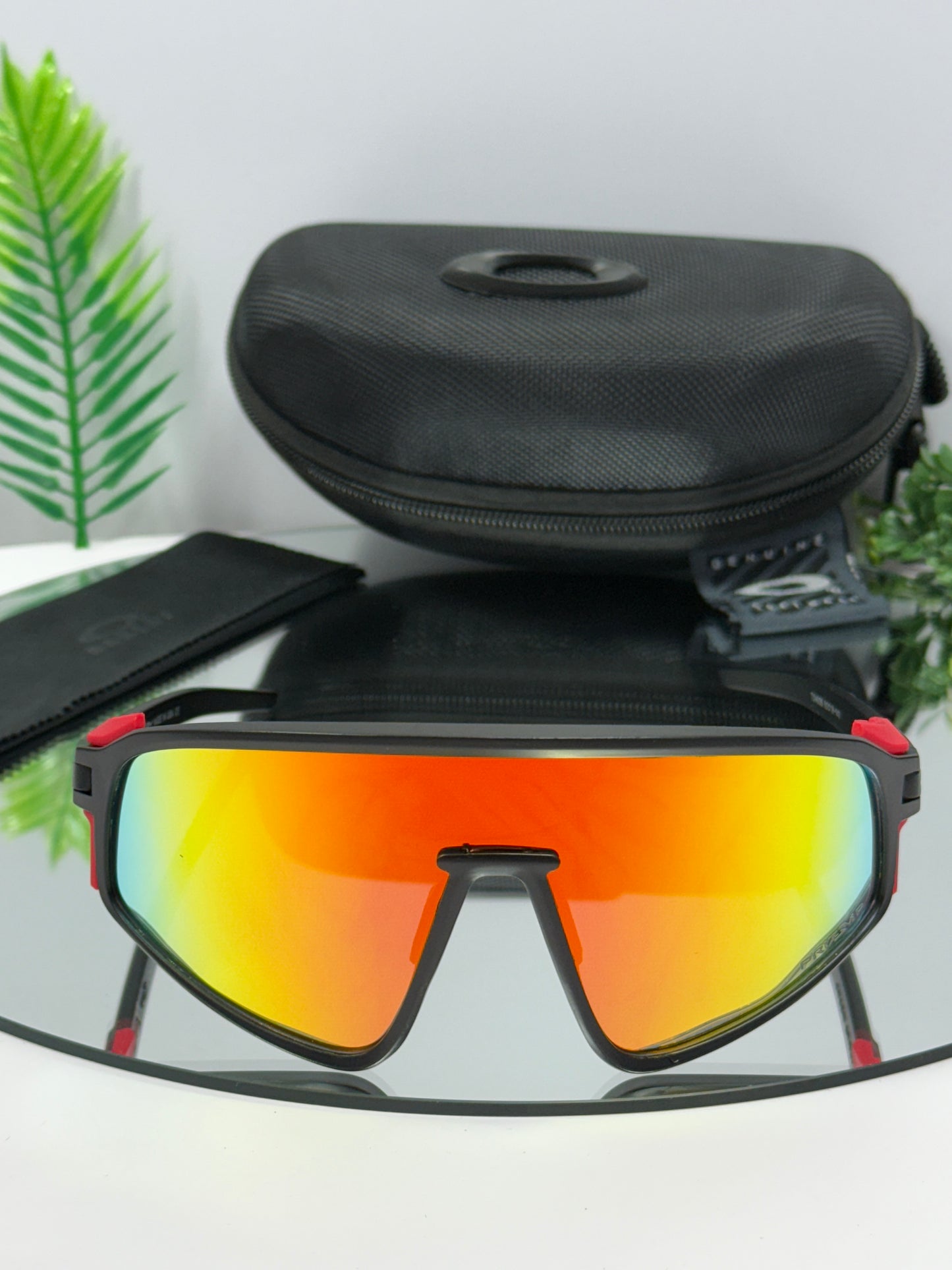 Latch Panel ( Red Mirror & Black )