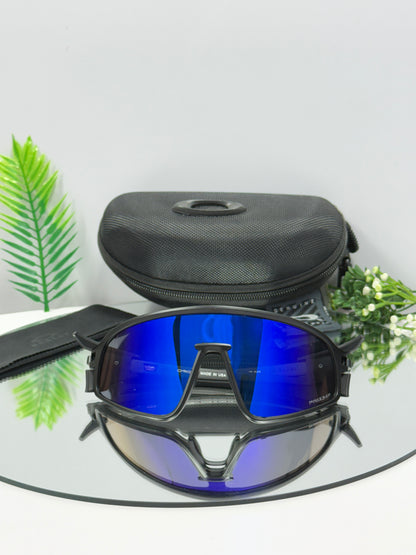 Latch Panel ( Blue & Black )