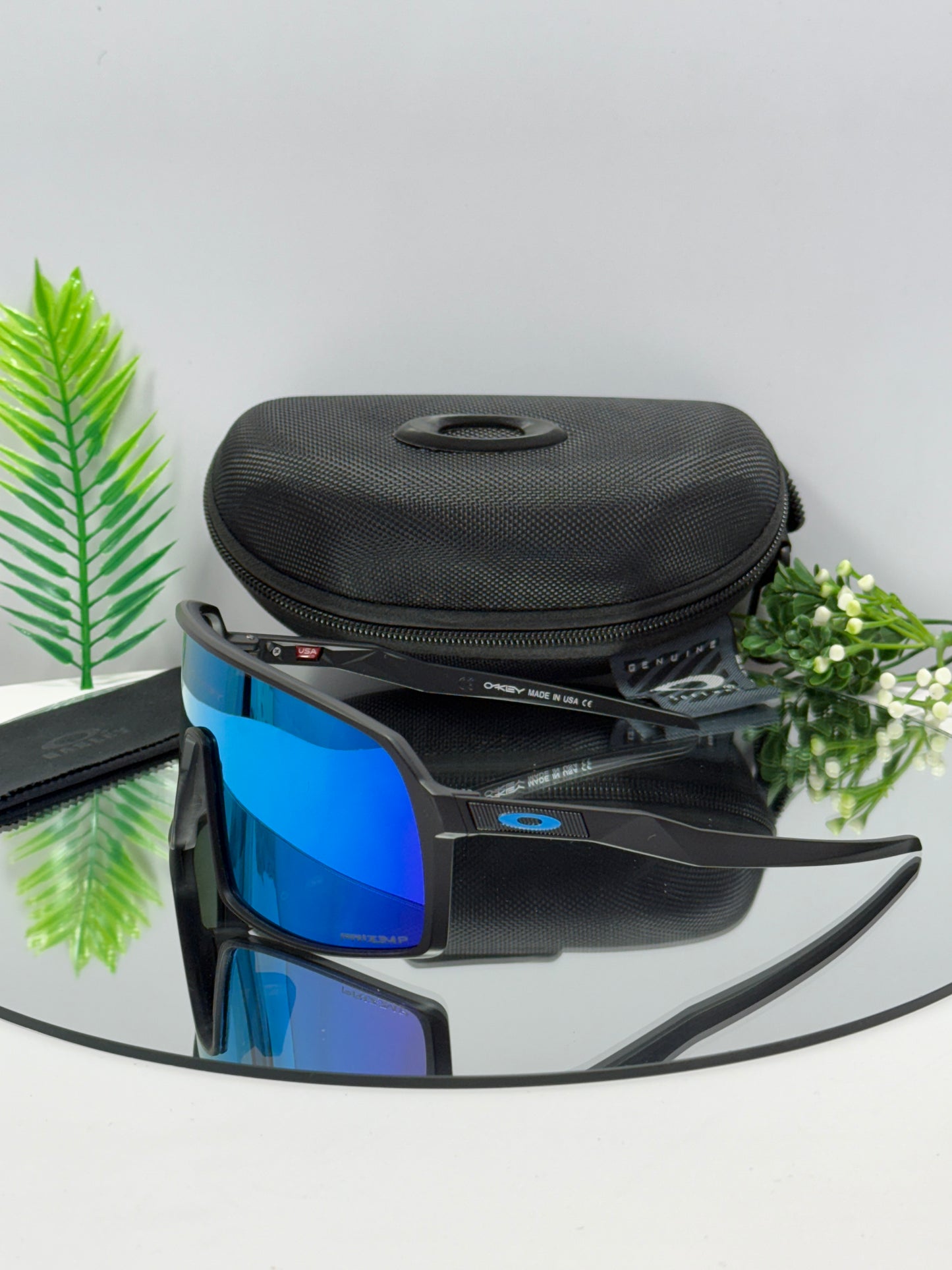 Oakley SURTO Sports ( Blue & Black )
