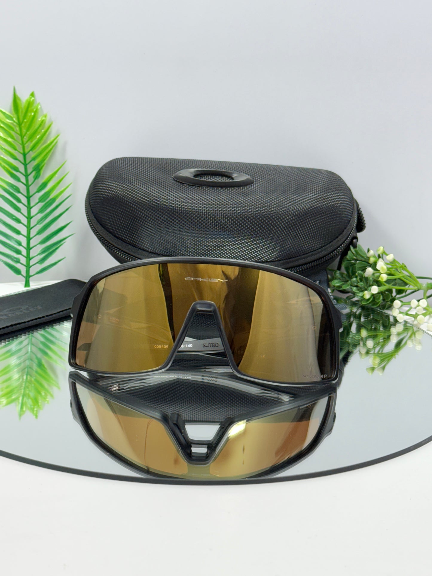 Oakley SURTO Sports ( Brown &  black )