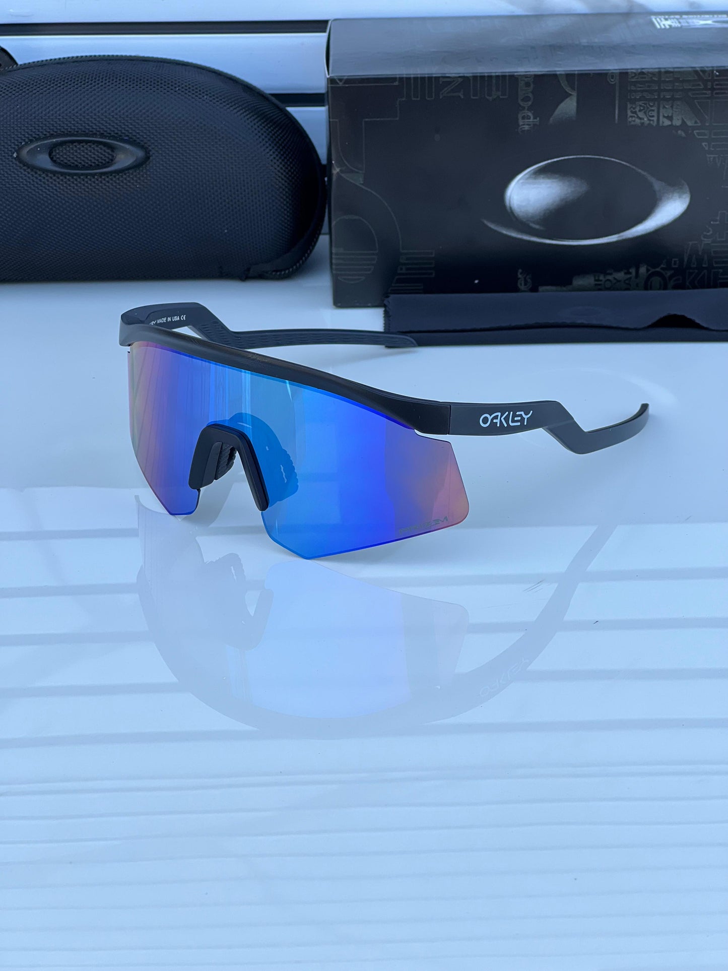 Oakley Hydra sports  (Blue & Black)🕶️