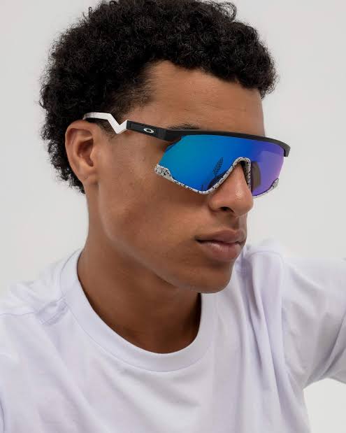 Oakley Bxtr Sports (Blue & Black) 🕶️