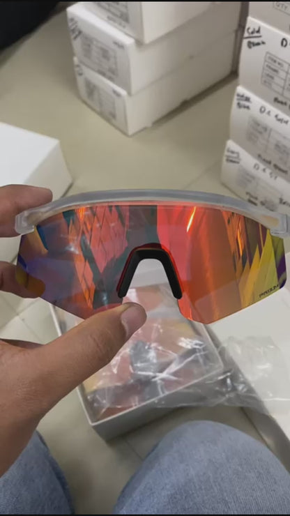 Oakley Hydra Sports  ( Red Mirror & Clear) 🕶️